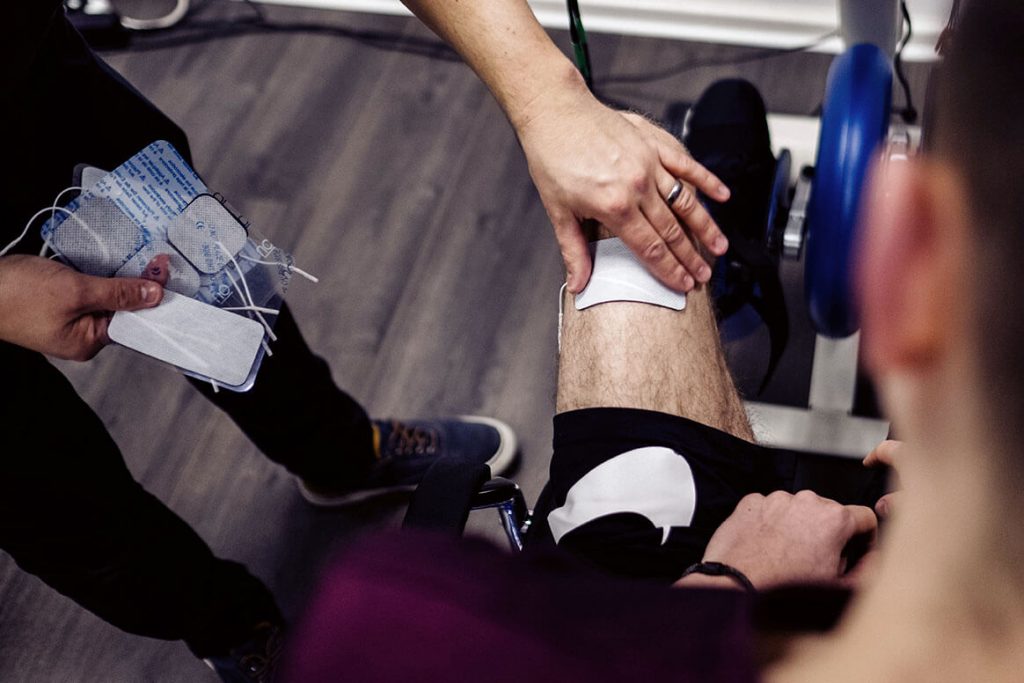 Functional electronic stimulation (FES)